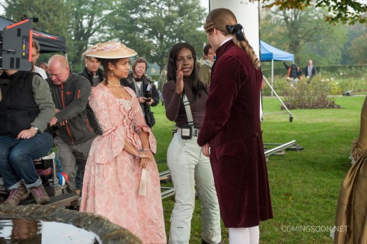 Director Amma Asante directs Gugu Mbatha-Raw on the set of 'Belle.' (Comingsoon.net)