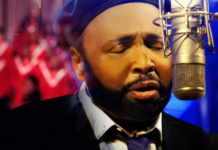 Gospel Great Andraé Crouch Dies