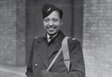 Josephine Baker to Receive France’s Highest Honor