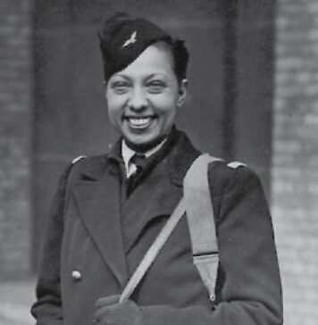 Josephine Baker to Receive France’s Highest Honor