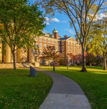 Brown University: Protesters Clear Encampments and Admin Agrees to Vote