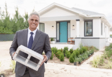 Rick Fox: Former NBA Star is Running for Office in the Bahamas Rick Fox shows progress since Hurricane Dorian.