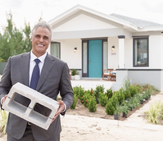 Rick Fox: Former NBA Star is Running for Office in the Bahamas Rick Fox shows progress since Hurricane Dorian.